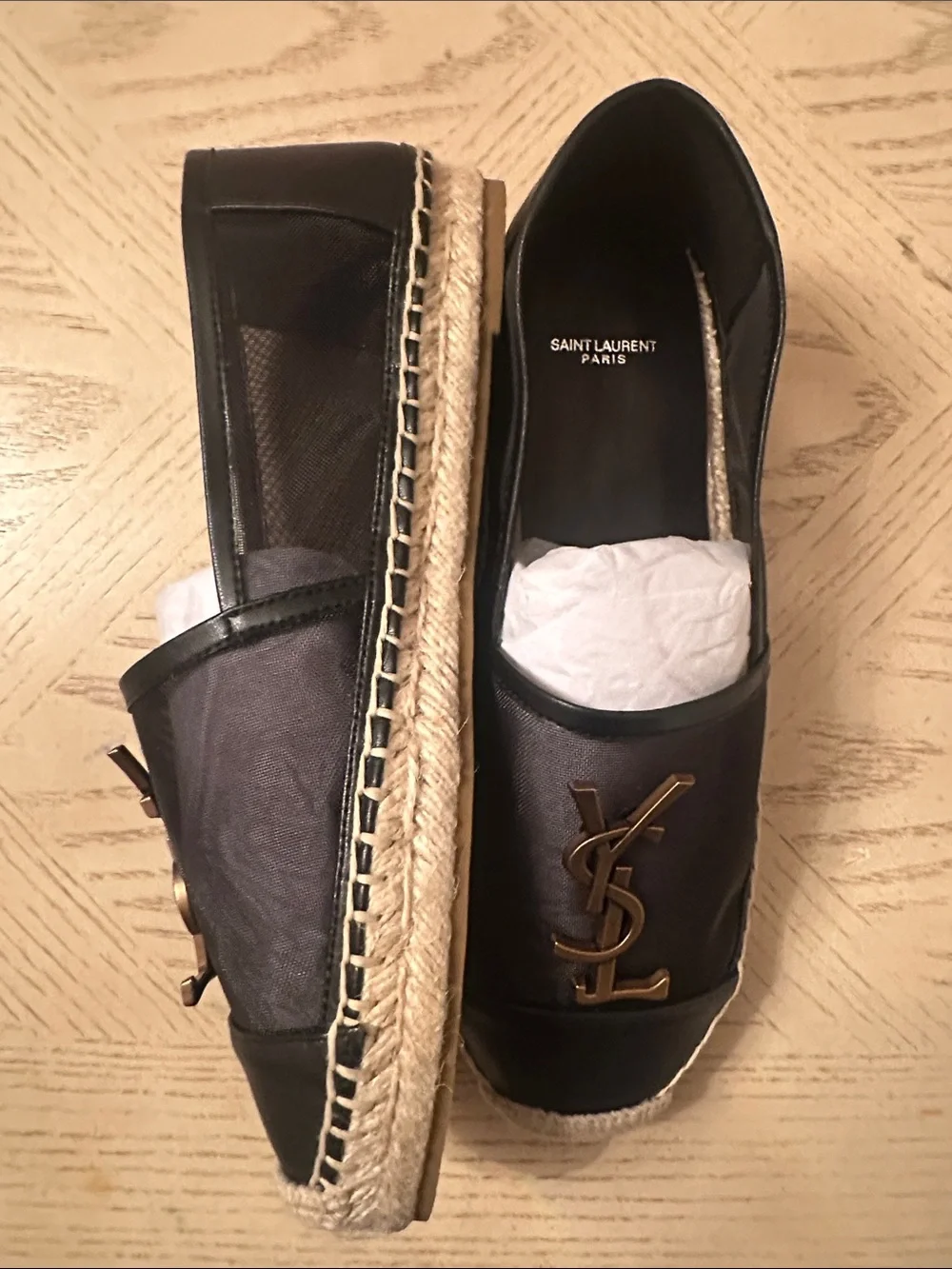 Saint Laurent beautiful comfy